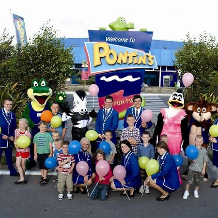 Pontins-Southport Holiday Park Екстериор снимка