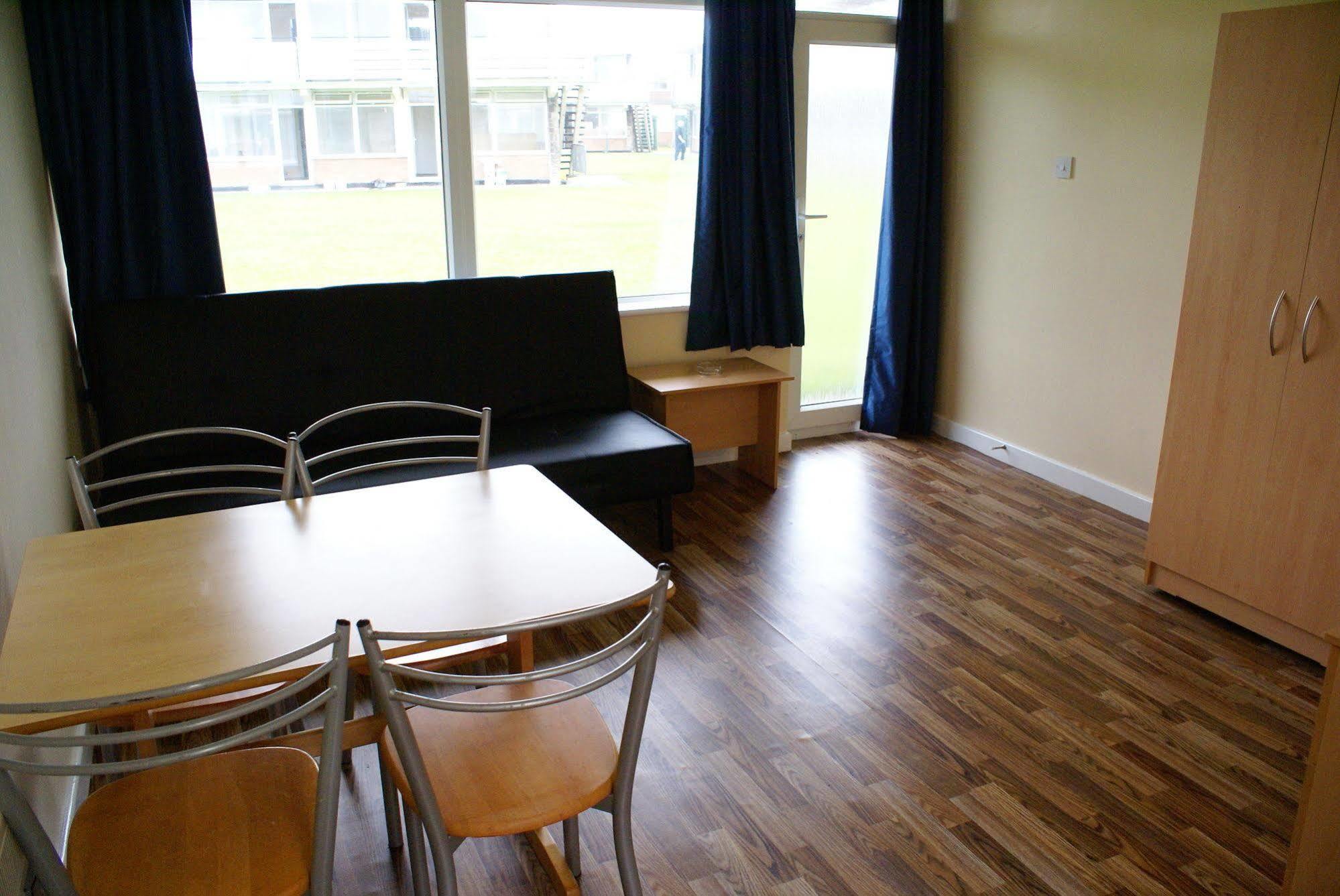 Pontins-Southport Holiday Park Екстериор снимка