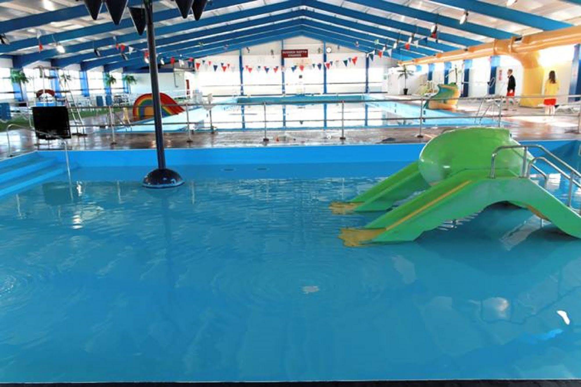 Pontins-Southport Holiday Park Екстериор снимка