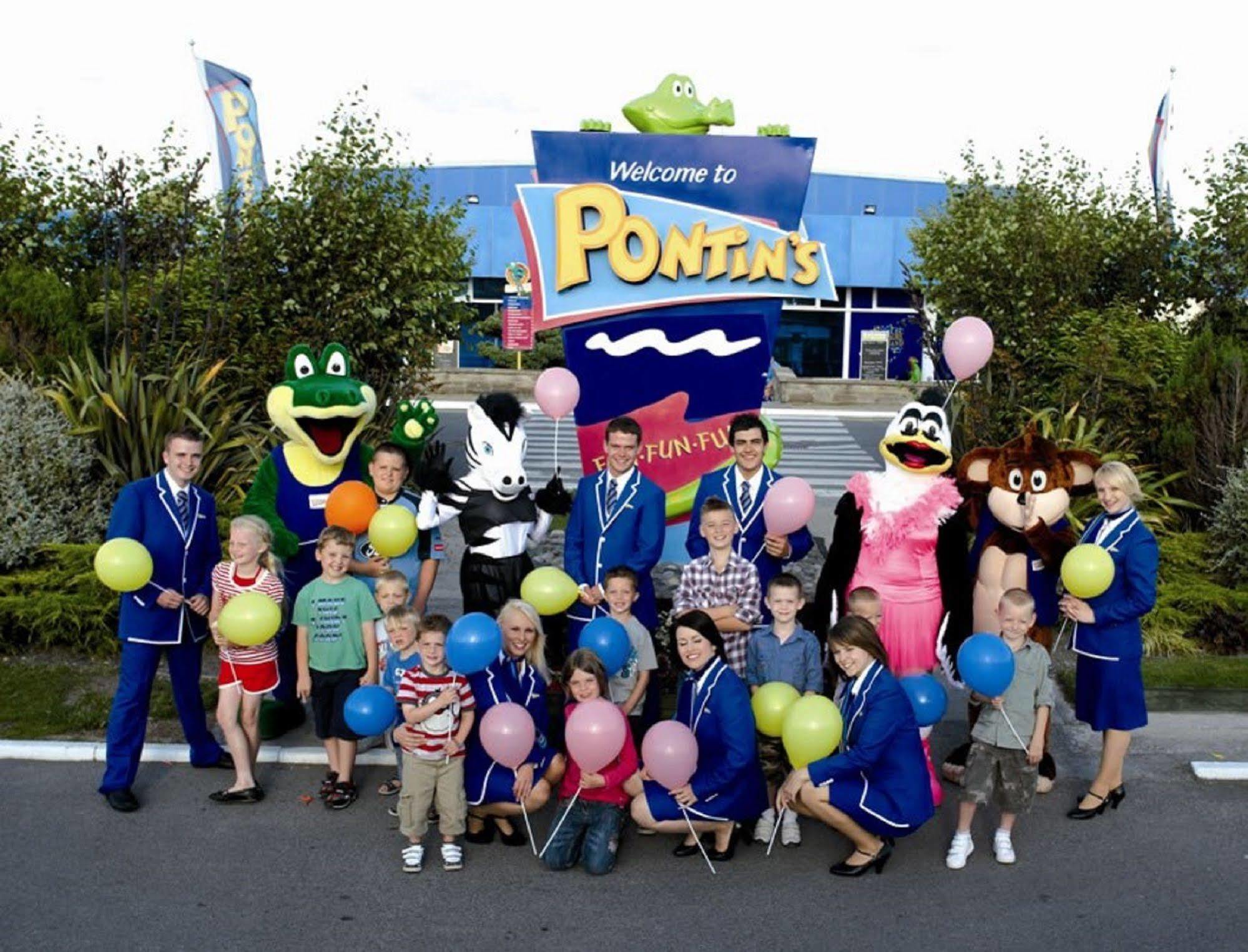 Pontins-Southport Holiday Park Екстериор снимка